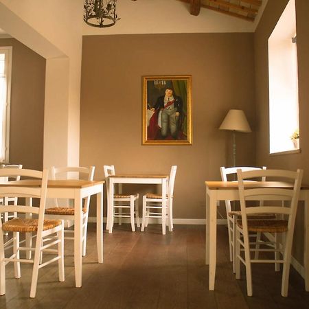 Il Bianconiglio R&B Bed & Breakfast Carraie Dış mekan fotoğraf