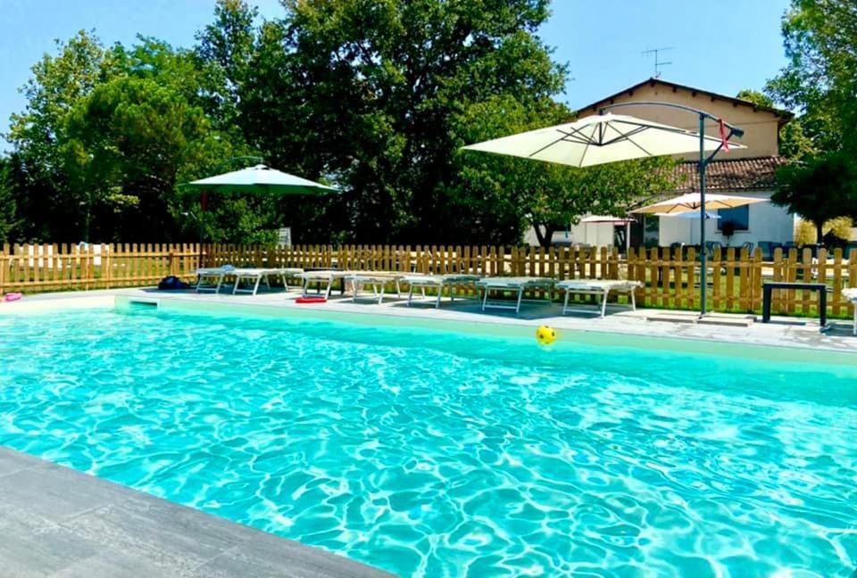 Il Bianconiglio R&B Bed & Breakfast Carraie Dış mekan fotoğraf