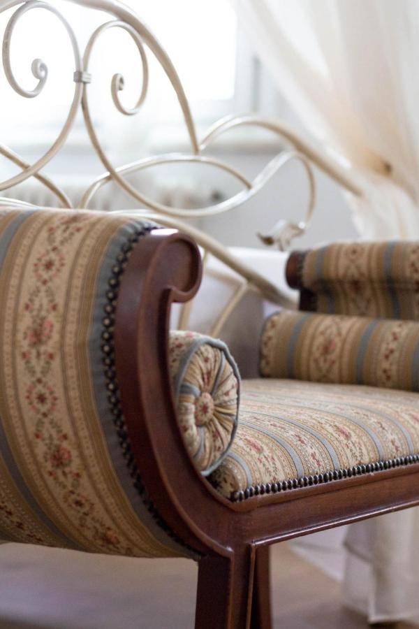 Il Bianconiglio R&B Bed & Breakfast Carraie Dış mekan fotoğraf