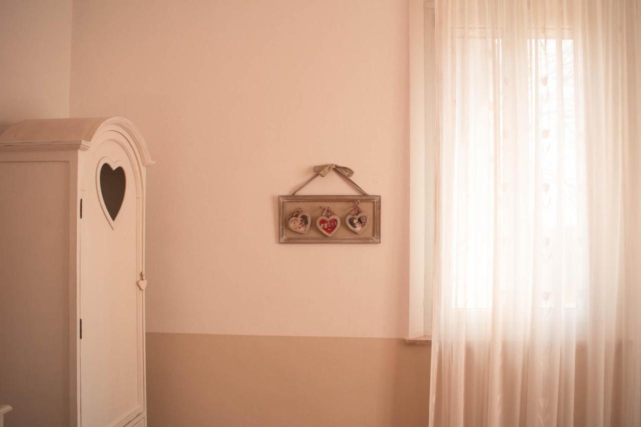 Il Bianconiglio R&B Bed & Breakfast Carraie Dış mekan fotoğraf